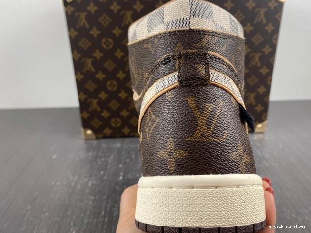 Rep Jordan Air LV OFF-WHITE x 1 0823